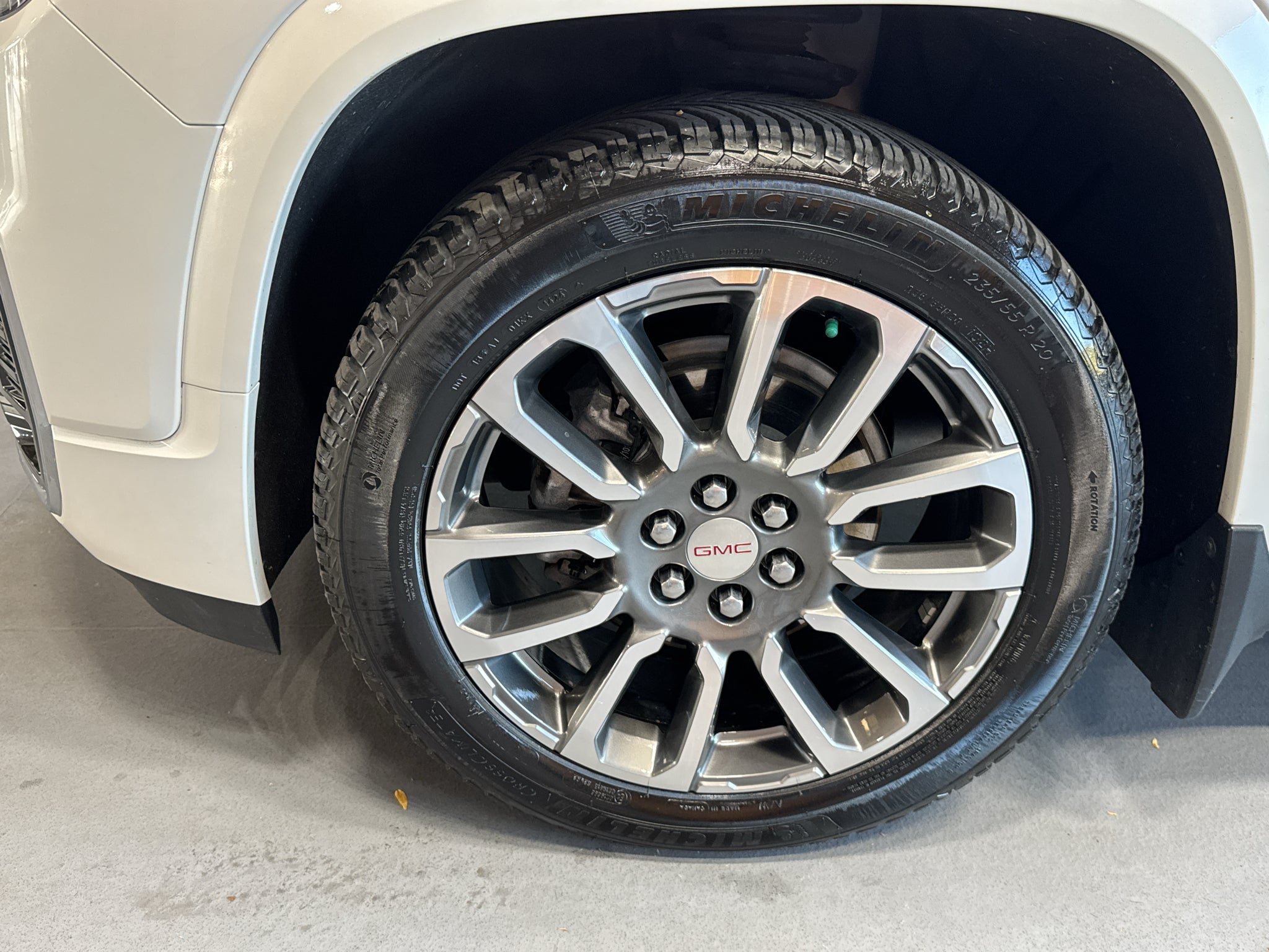 2021 GMC Acadia Denali