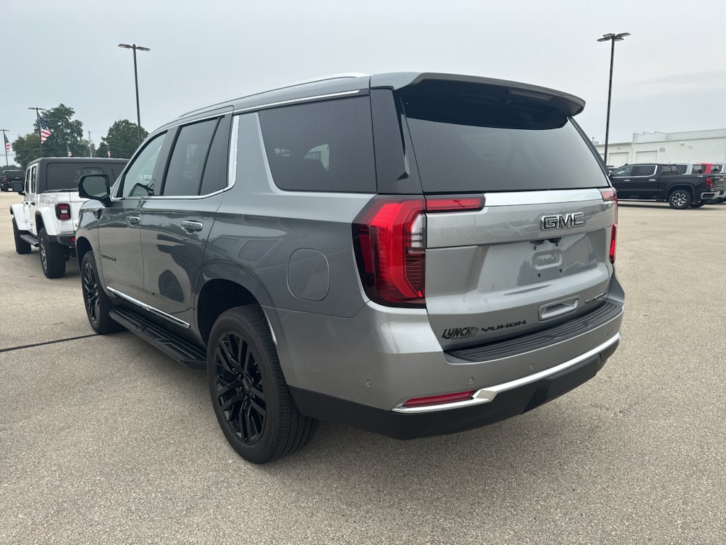 2025 GMC Yukon Elevation