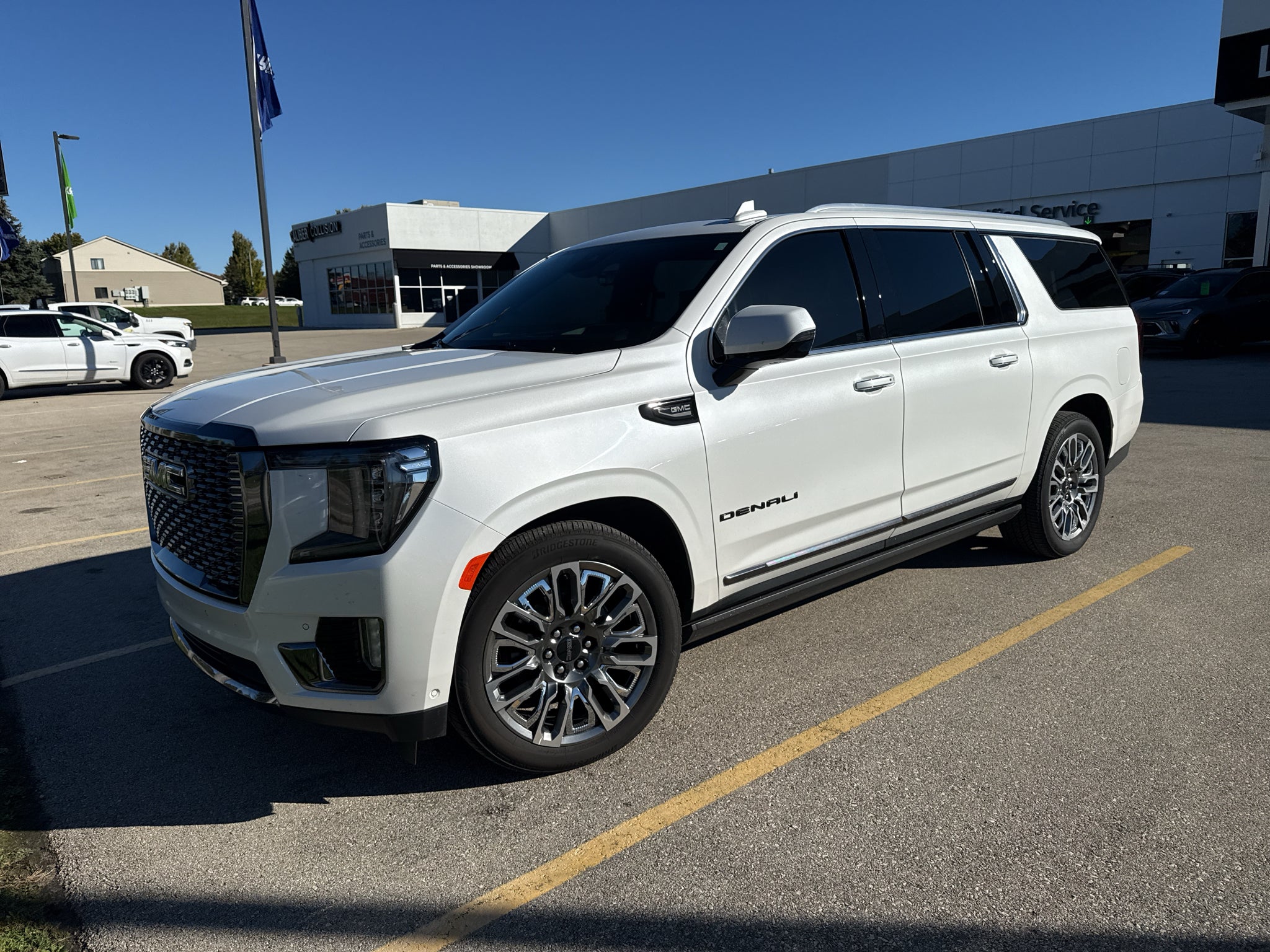 2024 GMC Yukon XL Denali Ultimate