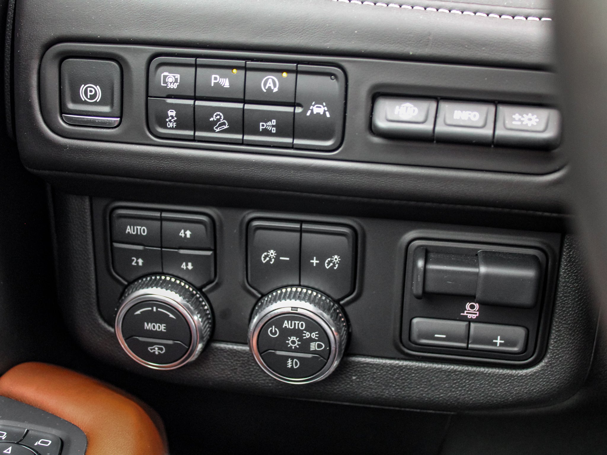 2024 GMC Yukon XL Denali Ultimate