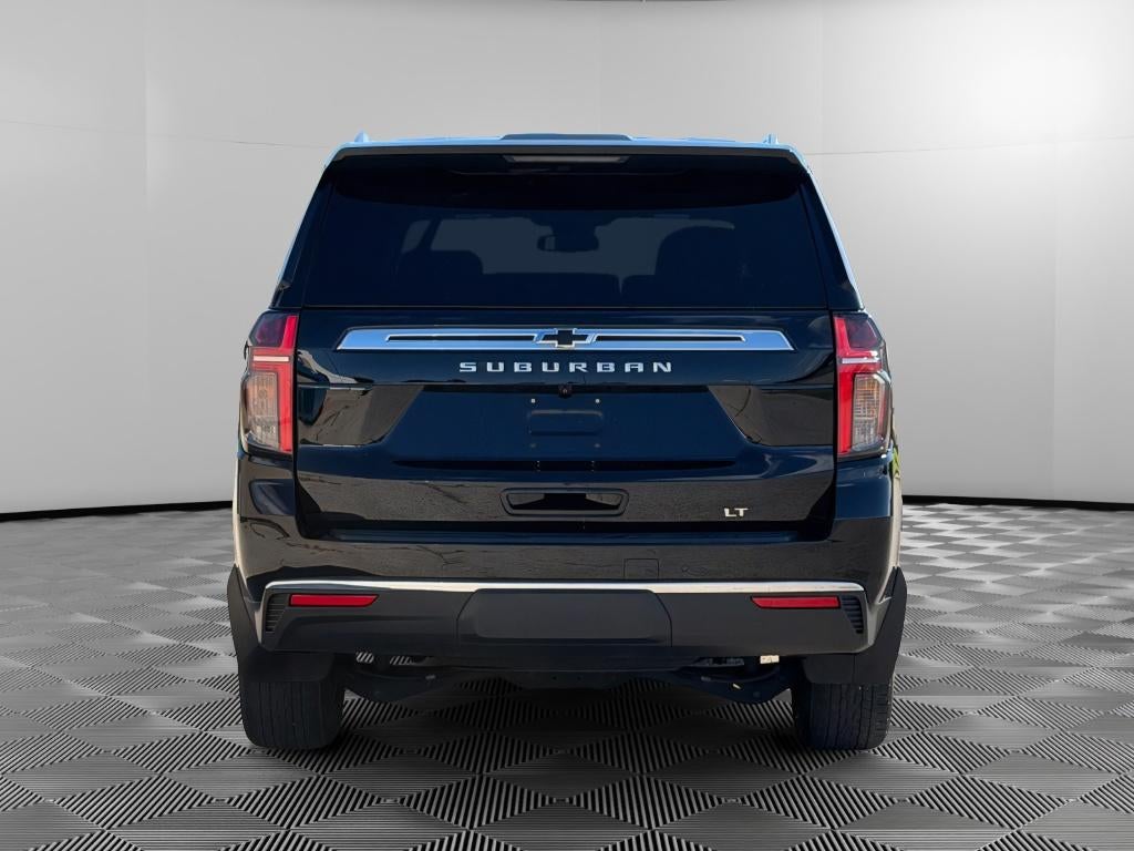 2024 Chevrolet Suburban LT