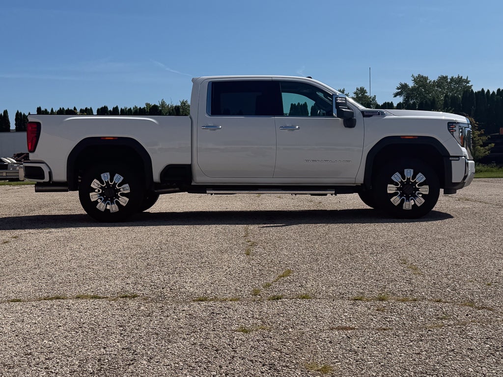 2025 GMC Sierra 2500 HD Denali