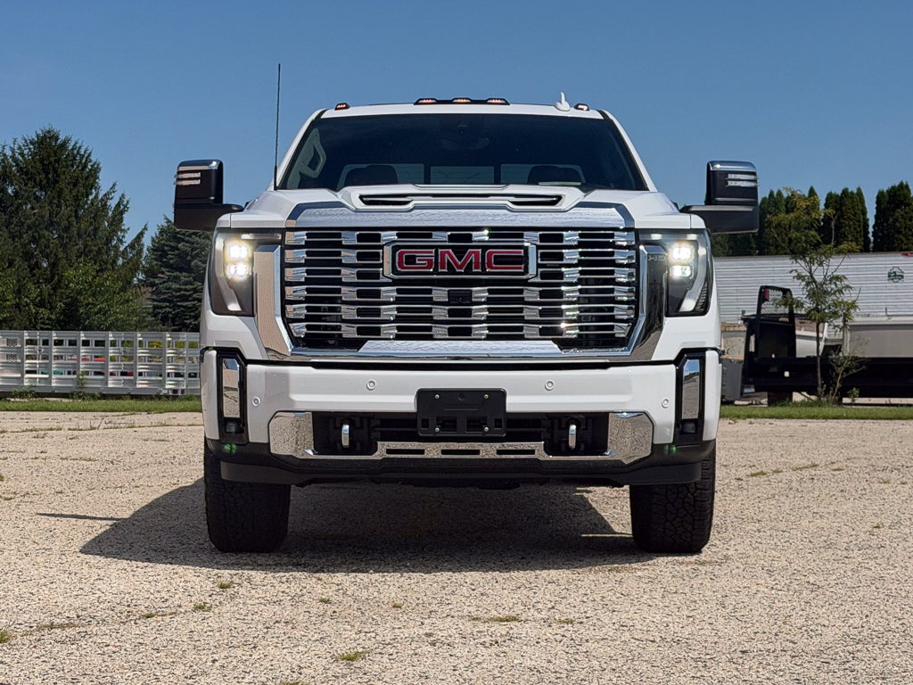 2025 GMC Sierra 2500 HD Denali