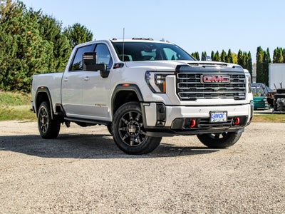 2025 GMC Sierra 3500 HD AT4