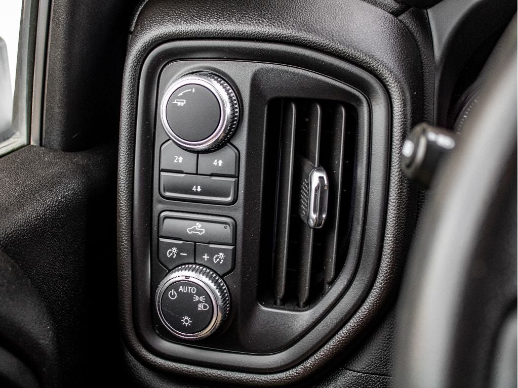 2024 GMC Sierra 2500 HD Pro