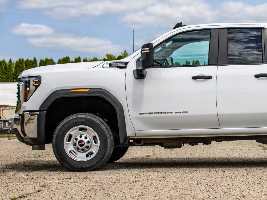 2024 GMC Sierra 2500 HD Pro