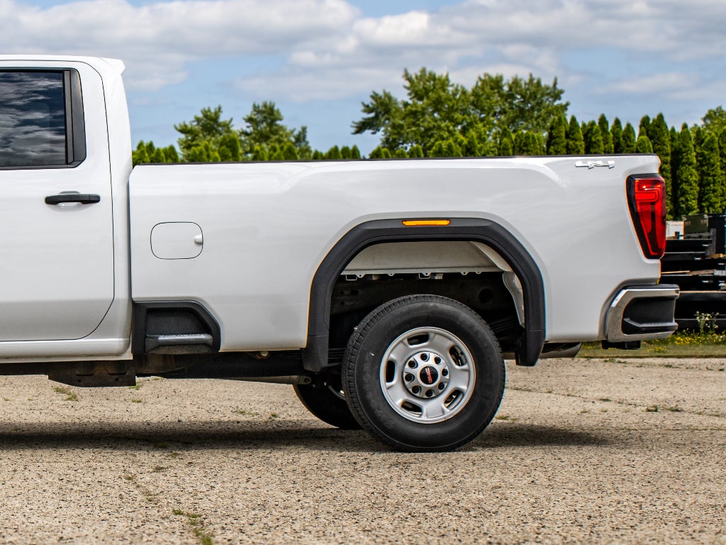 2024 GMC Sierra 2500 HD Pro