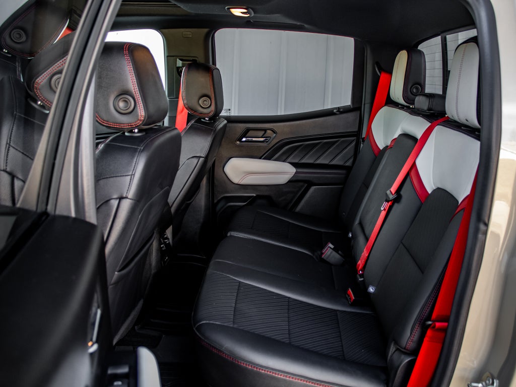 2024 GMC Canyon AT4X