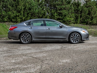 2017 Nissan Altima 2.5 SV