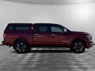 2023 Nissan TITAN Crew Cab Platinum Reserve 4x4