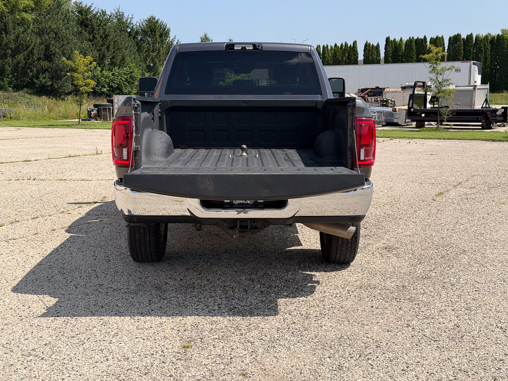 2025 RAM 3500 Big Horn Crew Cab 4x4 6'4" Box