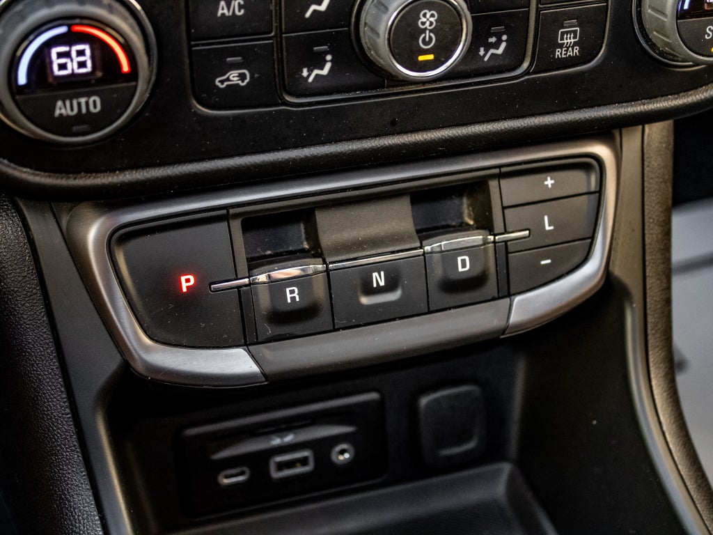 2022 GMC Terrain AT4