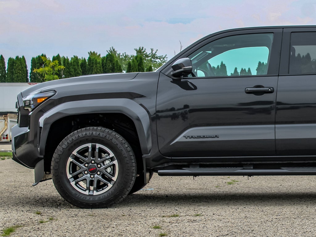 2024 Toyota Tacoma 4WD SR5