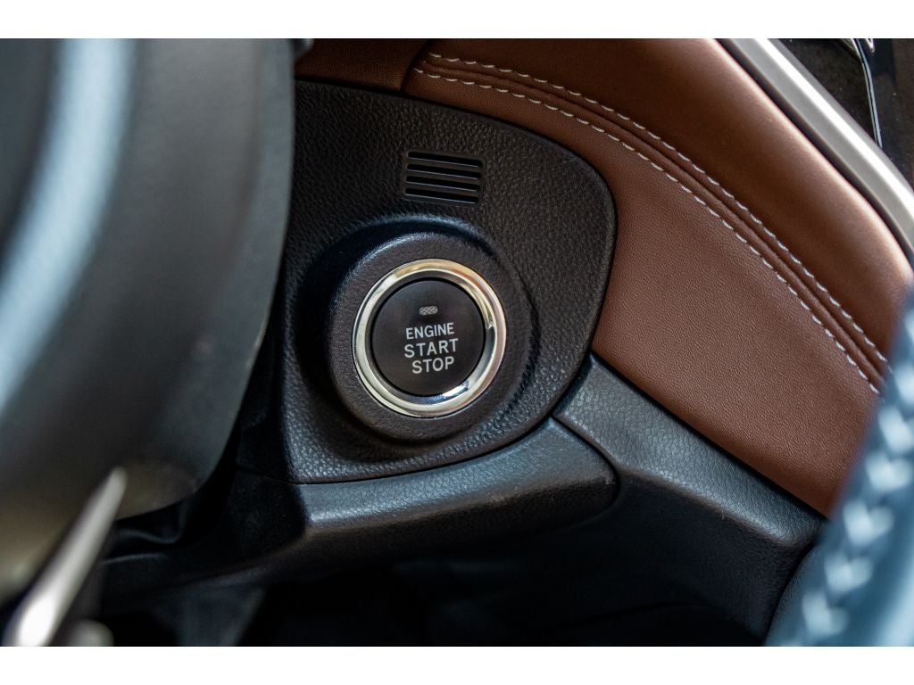 2020 Subaru Outback Touring XT