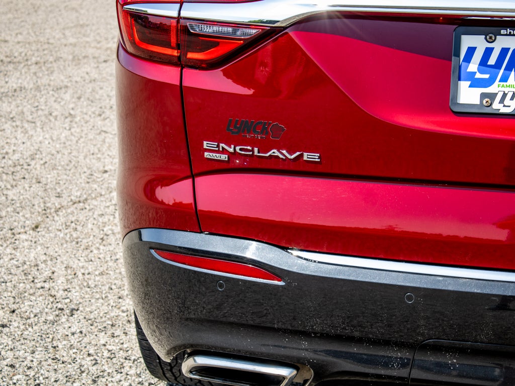 2021 Buick Enclave Essence