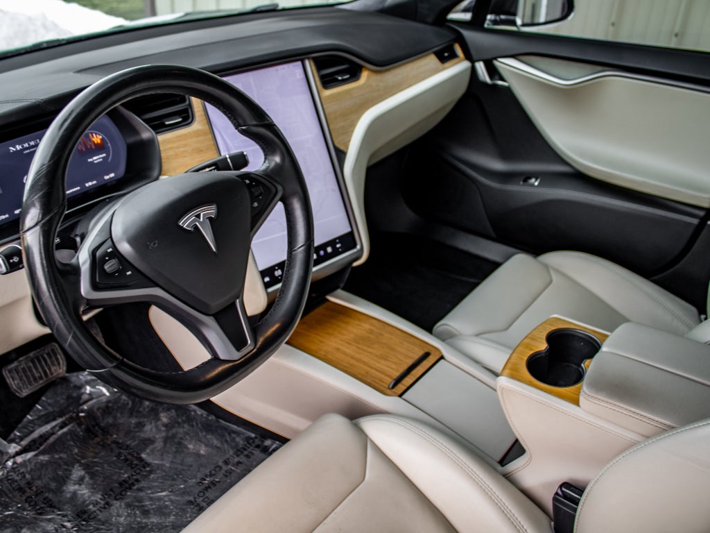 2020 Tesla Model S Long Range