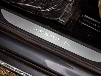 2020 Tesla Model S Long Range