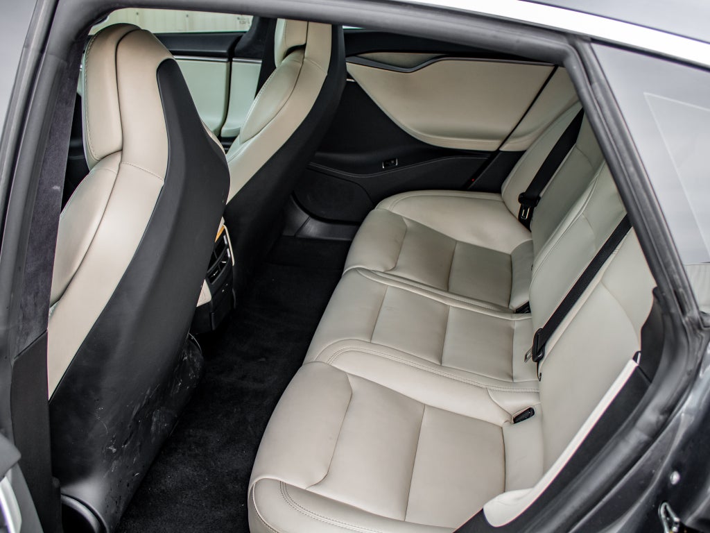 2020 Tesla Model S Long Range