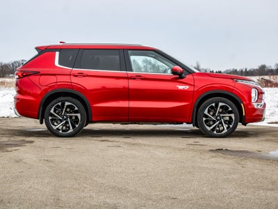 2024 Mitsubishi Outlander Plug-In Hybrid SEL