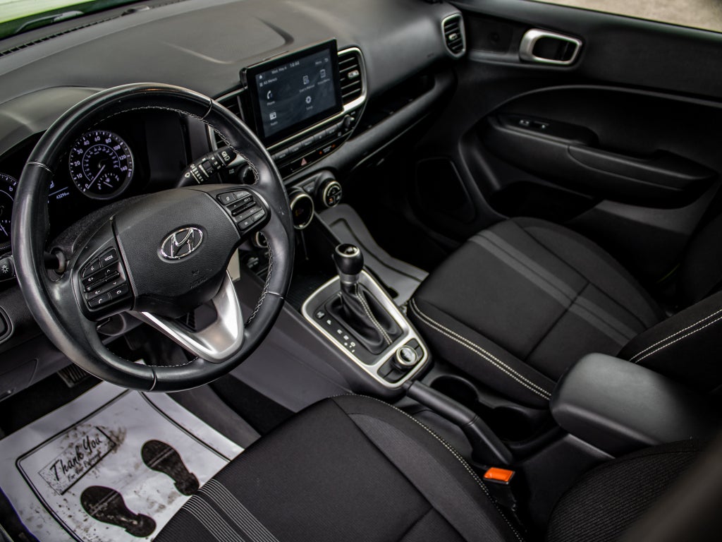 2020 Hyundai Venue SEL