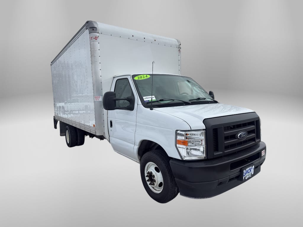2024 Ford E-Series Cutaway BASE