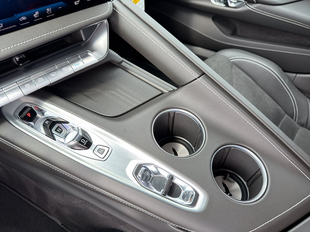 2027 Chevrolet Corvette Stingray 2LT