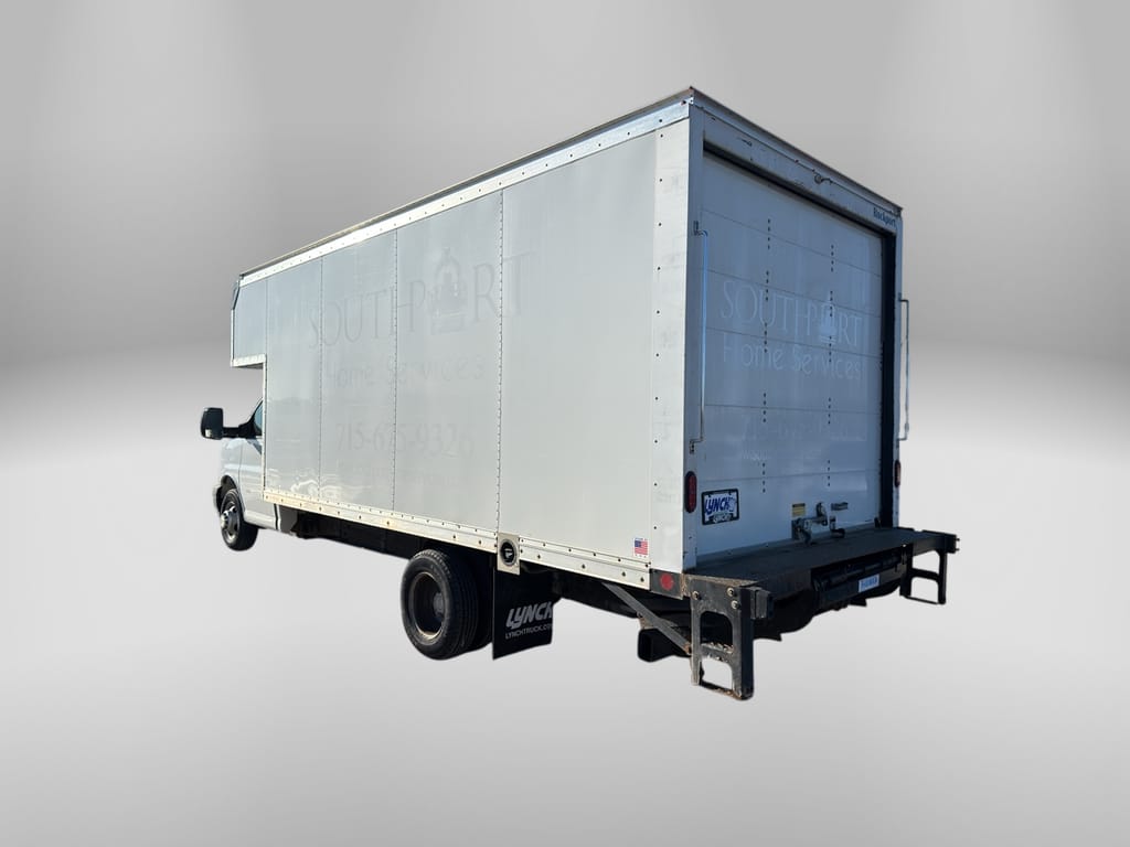 2021 Chevrolet Express Cutaway 3500 BASE