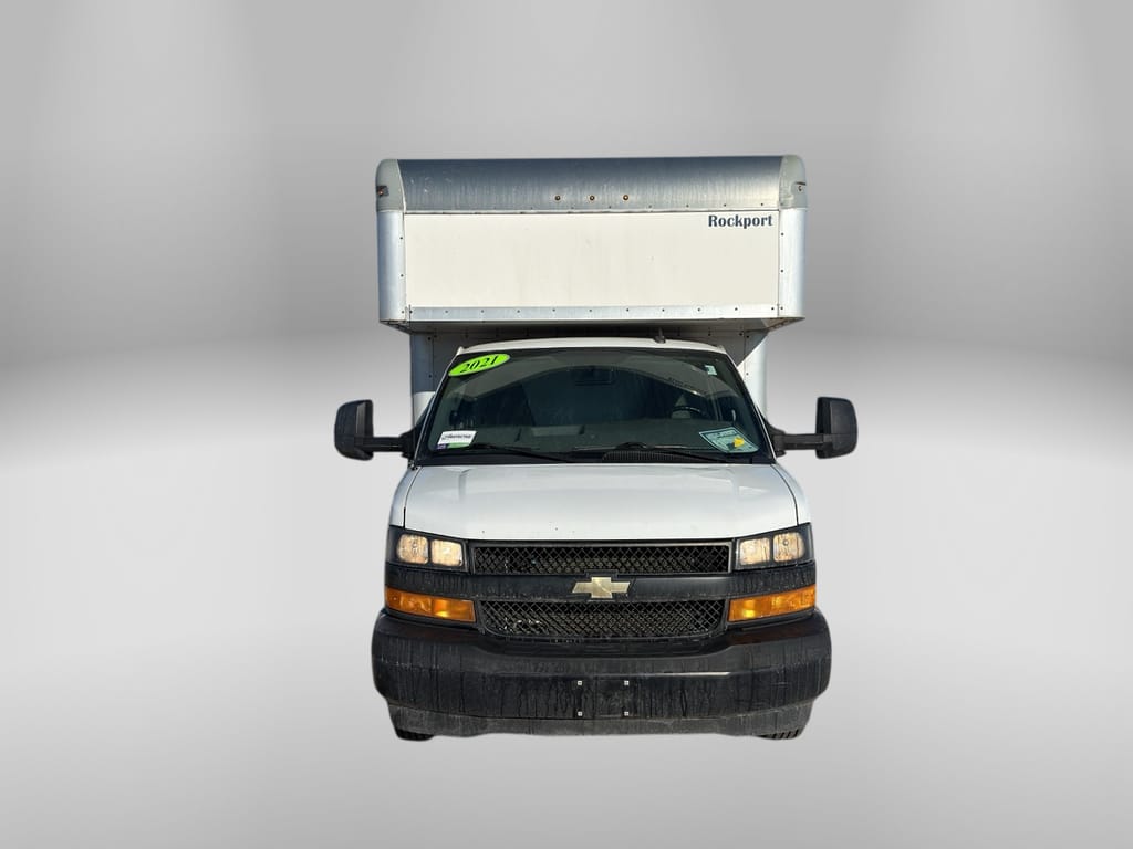 2021 Chevrolet Express Cutaway 3500 BASE