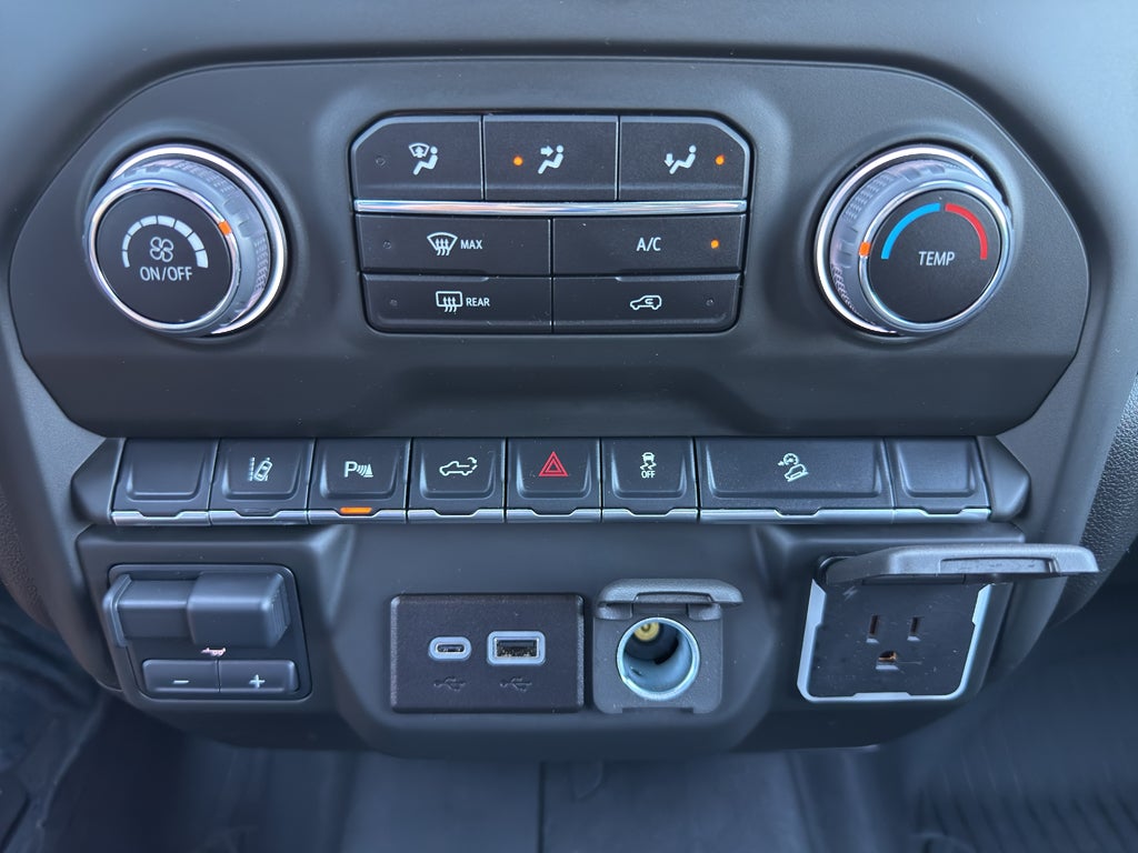 2025 Chevrolet Silverado 2500 HD Custom