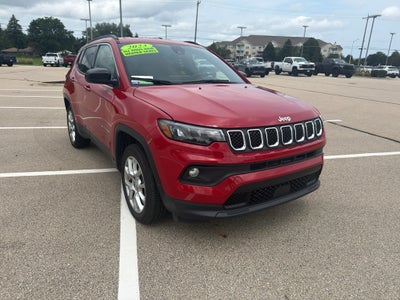 2023 Jeep Compass Latitude Lux