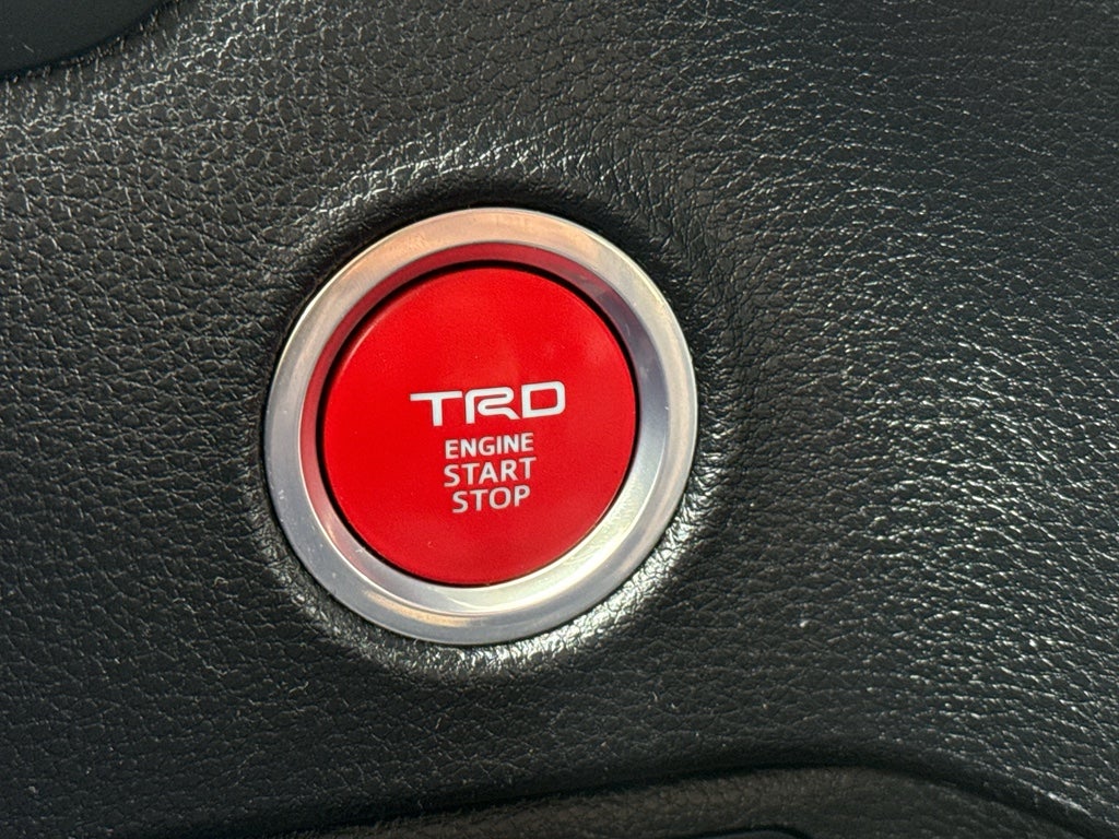 2023 Toyota Tundra 4WD SR5