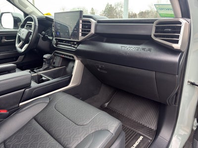 2023 Toyota Tundra 4WD SR5