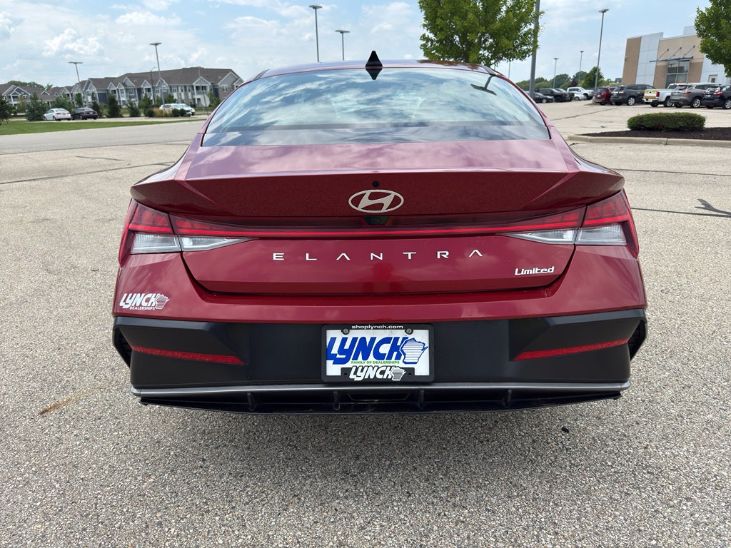 2025 Hyundai Elantra Limited