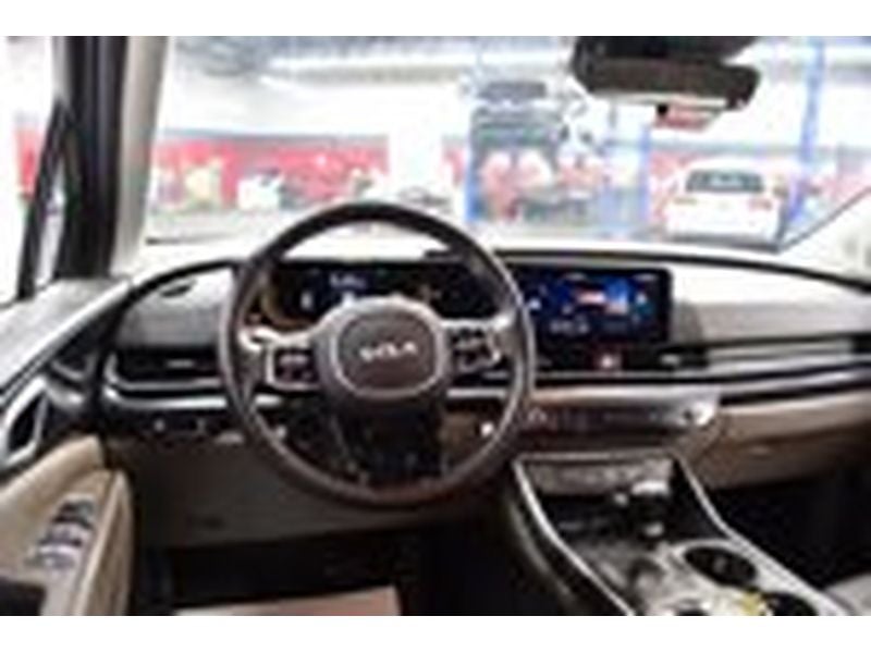 2025 Kia Carnival LXS