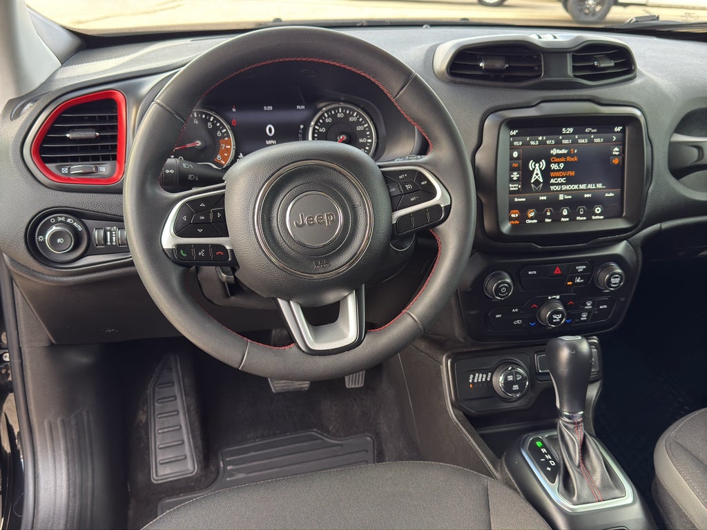 2023 Jeep Renegade Trailhawk