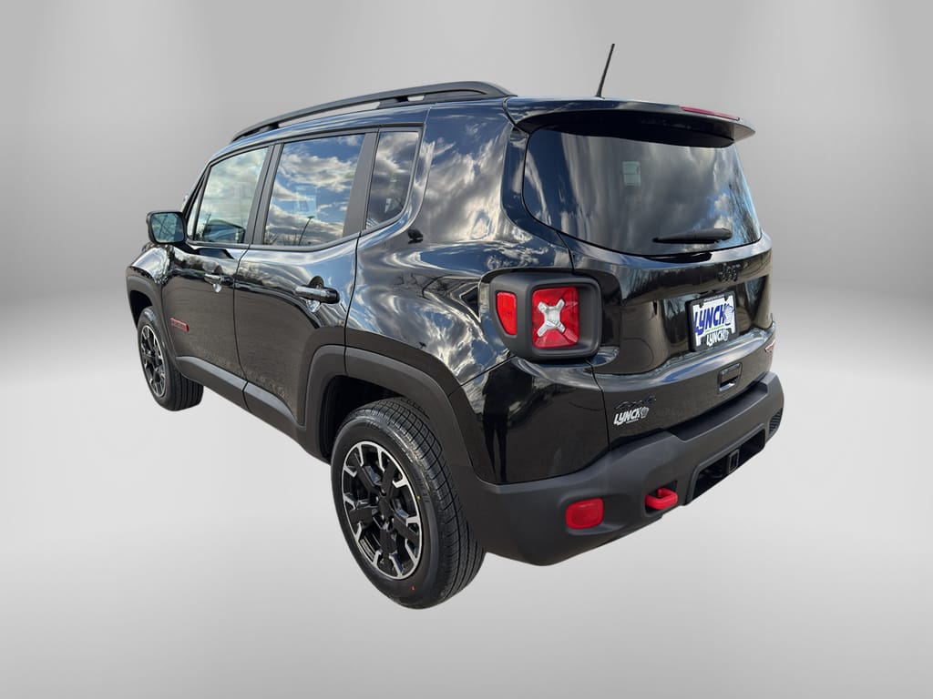 2023 Jeep Renegade Trailhawk