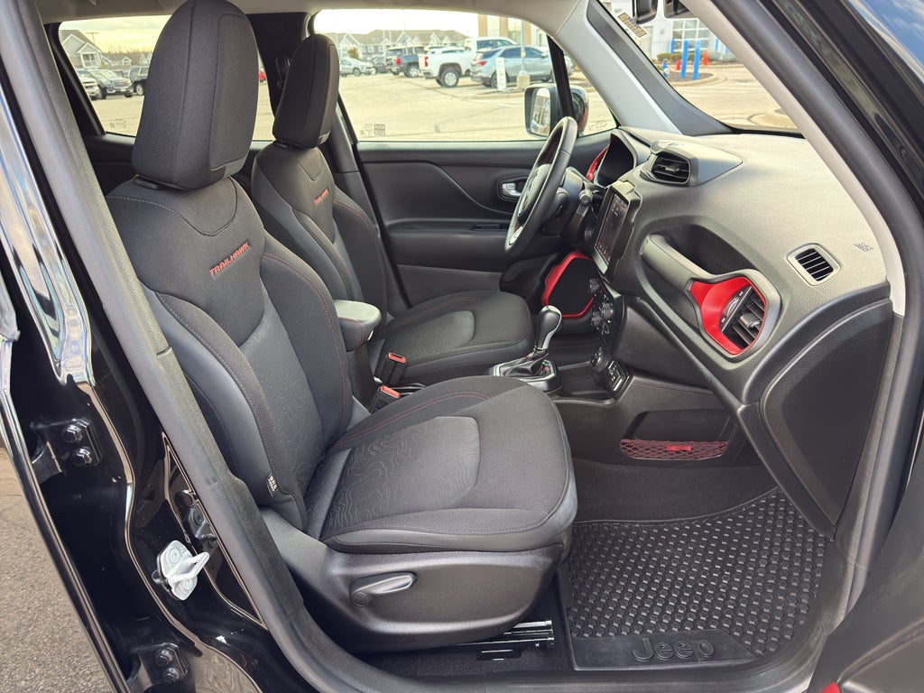 2023 Jeep Renegade Trailhawk