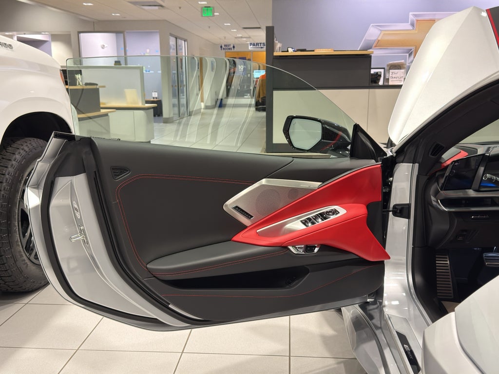 2026 Chevrolet Corvette E-Ray 2LZ