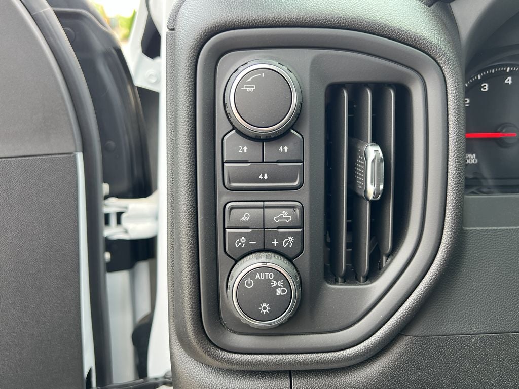 2024 Chevrolet Silverado 3500 HD Chassis Cab Work Truck