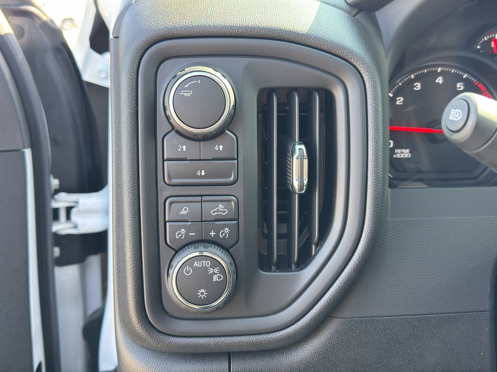 2025 Chevrolet Silverado 3500 HD WT