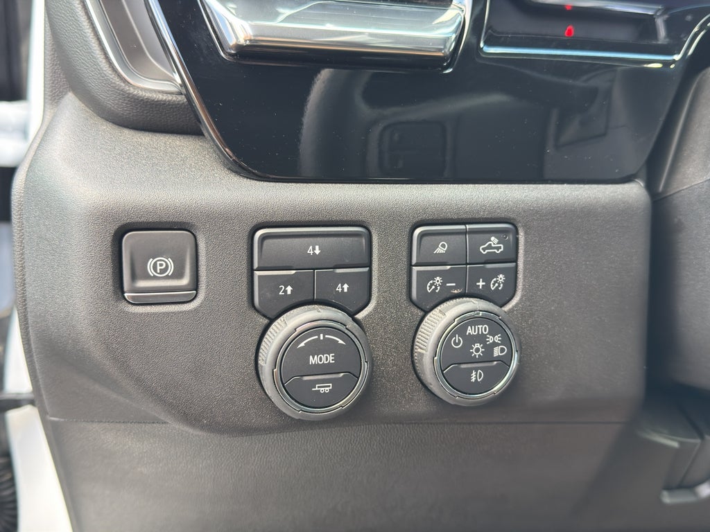 2025 Chevrolet Silverado 3500 HD LT DRW