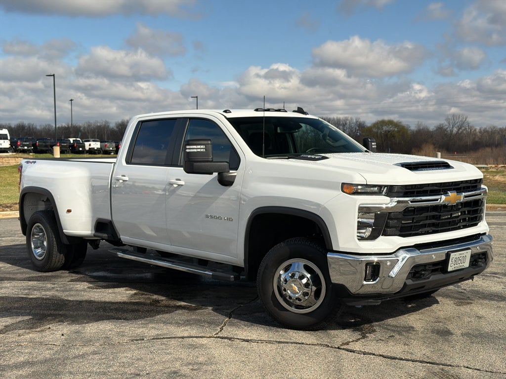 2025 Chevrolet Silverado 3500 HD LT DRW