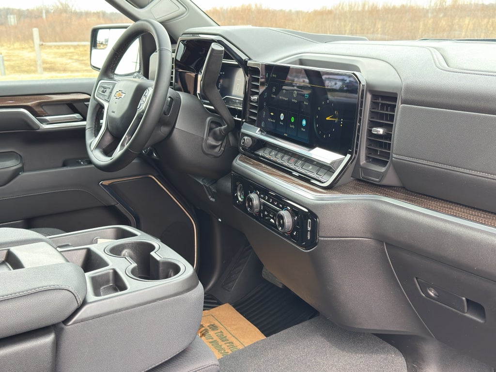 2024 Chevrolet Silverado 1500 LT (2FL)