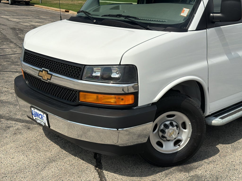 2024 Chevrolet Express Cargo 2500 WT