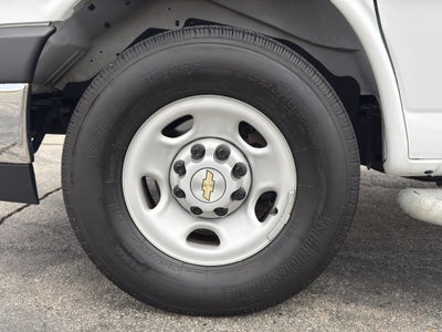 2024 Chevrolet Express Cargo 2500 WT