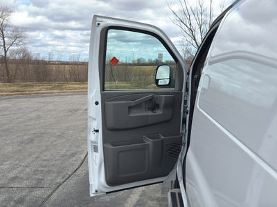 2024 Chevrolet Express Cargo 2500 WT