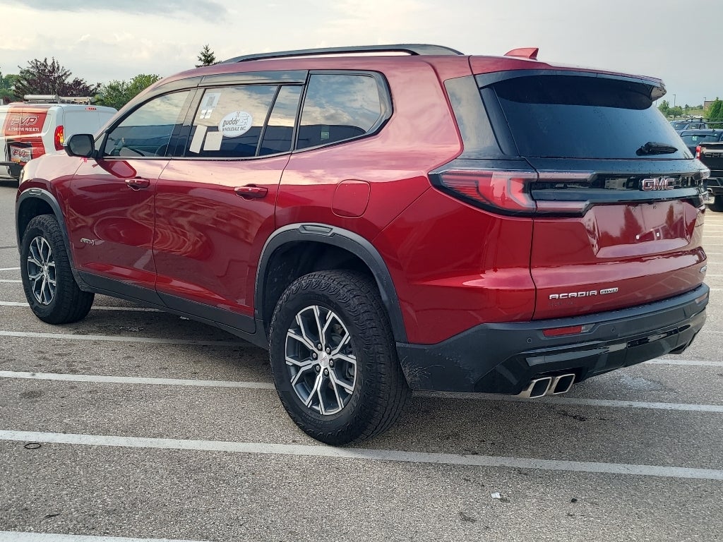 2025 GMC Acadia AT4