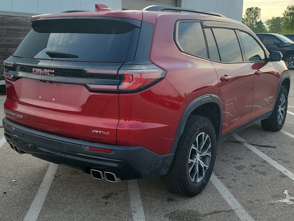 2025 GMC Acadia AT4