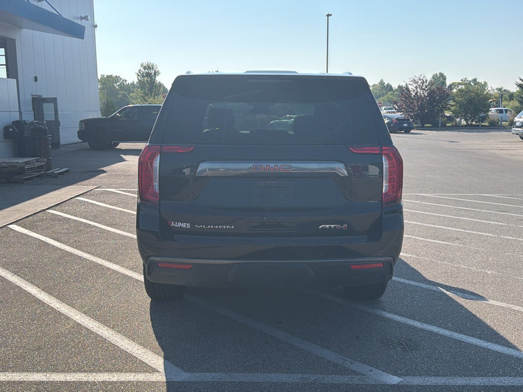 2023 GMC Yukon AT4