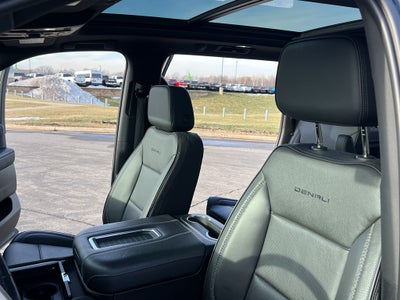 2023 GMC Yukon XL Denali